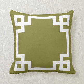 Cojín Decorativo Borde de claves verde oliva y griego blanco