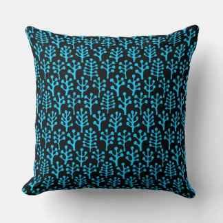Cojín Decorativo Bosque 230823 - Azul cielo en negro