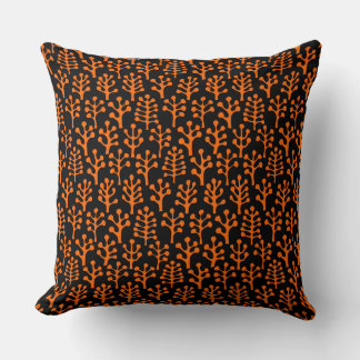 Cojín Decorativo Bosque 230823 - Naranja en negro