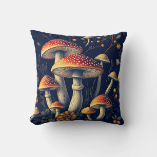Cojín Decorativo Bosque Oscuro de Amanita Muscaria