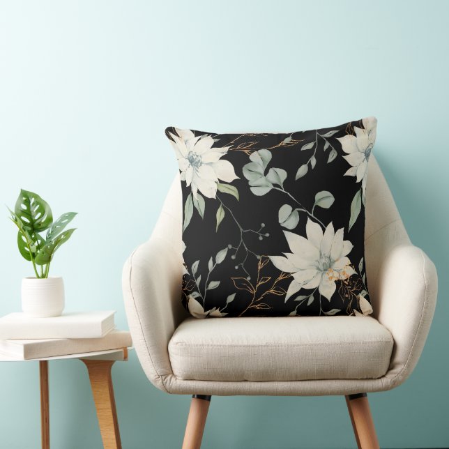 Cojín Decorativo Botánica floral blanca clásica sobre negro (Silla)