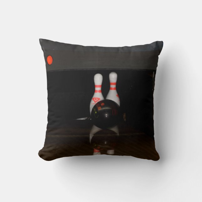 Cojín Decorativo Bowling Pillow (Anverso)