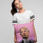 Cojín Decorativo BOYFRIEND PILLOW DONALD TRUMP Pillow<br><div class="desc">TRUMP BOYFRIEND PILLOW. ¡ES TREMENDO!</div>