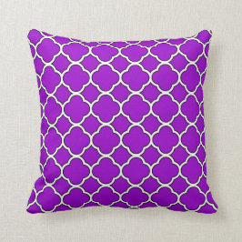 Cojín decorativo Bright Purple Quatrefoil
