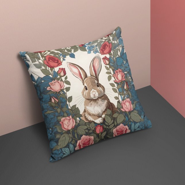 Cojín Decorativo Brown Bunny Rosa Garden (Subido por el creador)