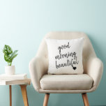 Cojín Decorativo Buenos días hermoso corazón<br><div class="desc">Buenos días,  la bonita almohada de tiro es un añadido a la moda en la decoración de tu casa. Por otro lado,  el violáceo rosa bonito con un corazón negro en el centro de la almohada.</div>