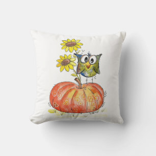 Cojín Decorativo Búho caprichoso y chiflado sobre calabaza