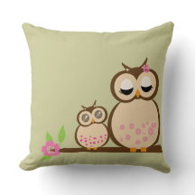 Búho lindo de la mamá y del bebé