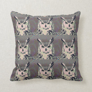 Cojín Decorativo Búho Trippy
