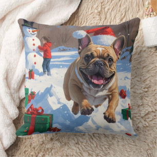 Cojín Decorativo Bulldog Francés corriendo en la nieve con sombrero
