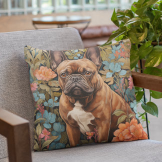 Cojín Decorativo Bulldog francés de color rojo en un jardín