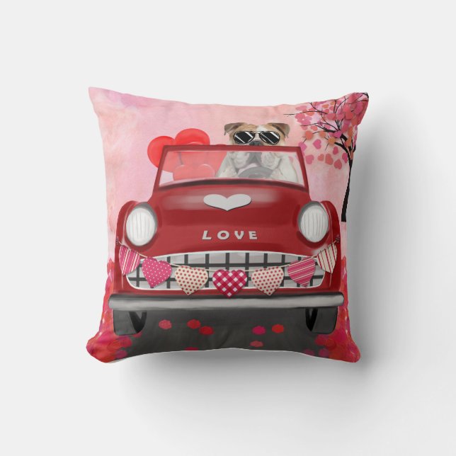 Cojín Decorativo Bulldog inglés conduciendo auto con corazón de San (Anverso)