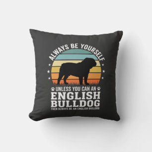 Cojín Decorativo Bulldog Inglés Puesta de Sol Sé Tú Mismo Perro