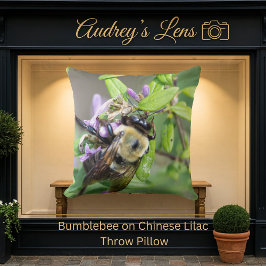 Cojín Decorativo Bumblebee on Chinese Lilac