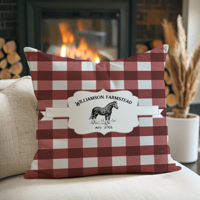 Cojín Decorativo Caballo de Granja de Buffalo Rojo (Red Buffalo Plaid Farm Horse Throw Pillow)