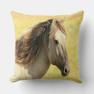 Cojín Decorativo Caballo de Perlino de Oro