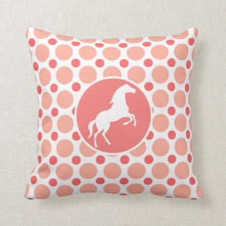 Cojín Decorativo Caballo; Lunares rosados y coralinos
