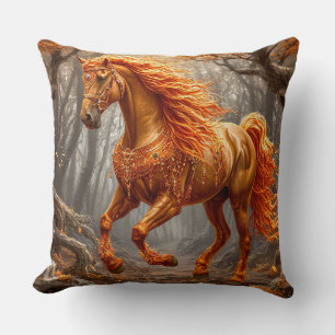 Cojín Decorativo Caballo Naranja Majestuoso en Bosque Otoñal