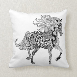 Cojín Decorativo Caballo negro inspirado