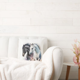 Cojín Decorativo Caballos blancos y negros en acuarela