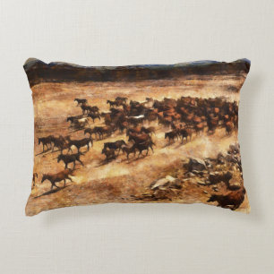 Cojín Decorativo Caballos Salvajes: Majestad Animal Artístico.