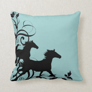 Cojín Decorativo Caballos salvajes negros