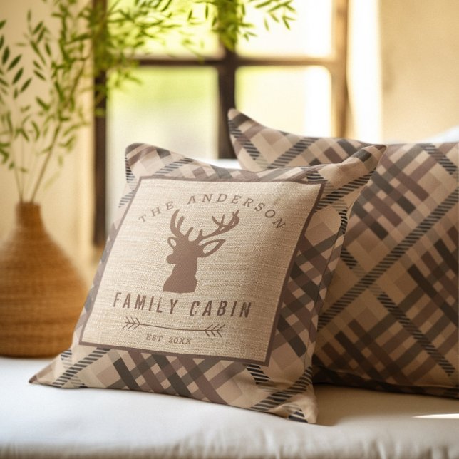 Cojín Decorativo Cabina de nombre rústico en el bosque (Subido por el creador)