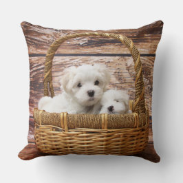 Cojín Decorativo Cachorros Blancos En Una Cesta