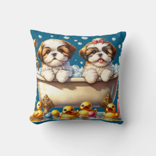 Cojín Decorativo "Cachorros shih zu en baño de burbujas"