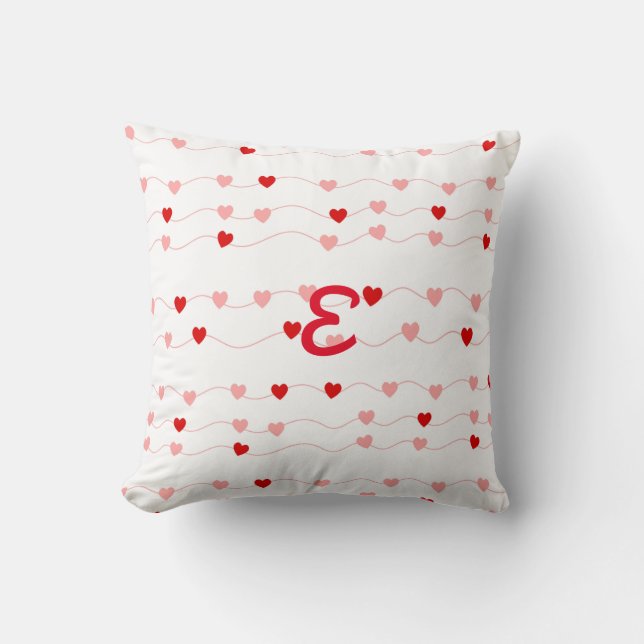 COJÍN DECORATIVO CADENA DE CORAZONES (Anverso)
