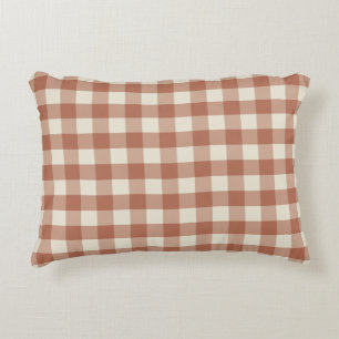 Cojín Decorativo Caer Amaro en Panna Cotta Gingham - estampado de c