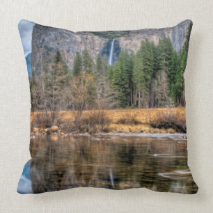 Cojín Decorativo Caídas escénicas de Yosemite