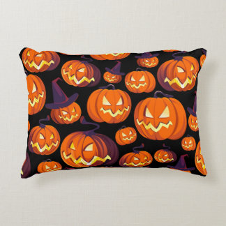 Cojín Decorativo Calabazas de Halloween: Espeluznante patrón sin fo