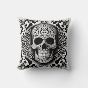 Cojín Decorativo Calavera de encaje sonriente en blanco y negro