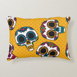 Cojín Decorativo Calaveras: estilo latinoamericano vintage.