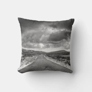 Cojín Decorativo Camino en tormenta