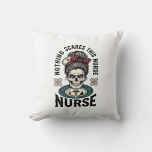 Cojín Decorativo Camiseta de enfermera de Halloween con gráfico de 