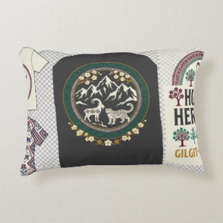 Cojín Decorativo Camiseta gráfica del patrimonio de Hunza | Gilgit-