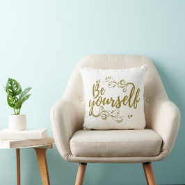 Cojín Decorativo Camiseta Sé Tú Mismo