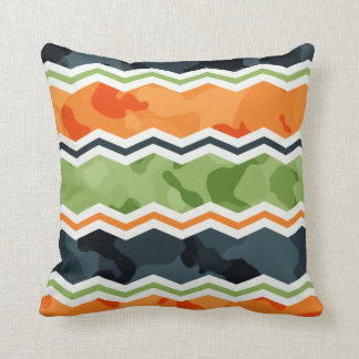 Cojín Decorativo Camo Chevron Stripes verde y Naranja