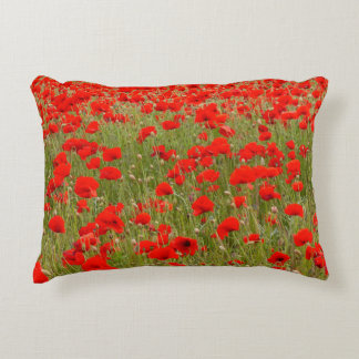 Cojín Decorativo Campo de flores de amapola roja atadas