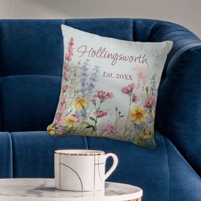 Cojín Decorativo Campo de flores silvestres de acuarela personaliza (Personalized Watercolor Wildflower Field Throw Pillow
)