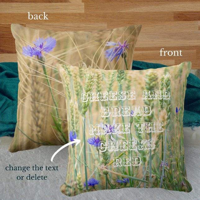 Cojín Decorativo Campo de trigo de verano con flores azules (Subido por el creador)