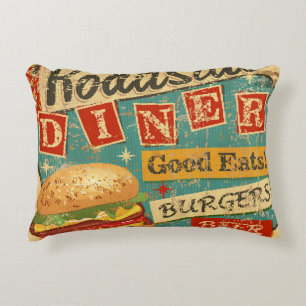 Cojín Decorativo Cartel metalizado de Vintage Roadside Diner. cena,