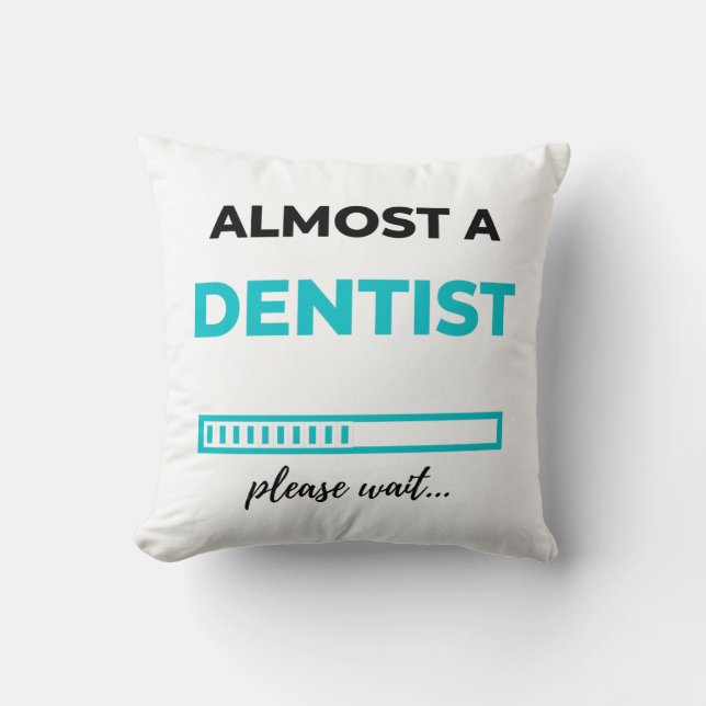 Cojín Decorativo Casi Un Dentista 2 (Anverso)