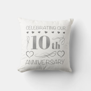 Cojín Decorativo Celebrando nuestro décimo aniversario