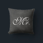 Cojín Decorativo Chalkboard Sr. Pillow<br><div class="desc">Un tipo de almohada con fondo de pizarra ilustrado acentúa este cojín para la mesa, el sofá o la cama. La coordinadora Sra. cushion también está disponible. Si desea cambiar el color del tipo: pulse sobre el botón "personalizar", pulse sobre la línea de tipo para cambiar a la derecha, pulse...</div>