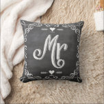 Cojín Decorativo Chalkboard Vintage Modern Mr Groom Pillow<br><div class="desc">Chalkboard Vintage Modern Mr and Mrs Chalkboard Wedding Invitaciones a la boda Dulce y elegante bodas de pizarra Chalkboard Modern Vintage Invitaciones a dulces y suaves bodas de pizarra Boda Camisetas</div>