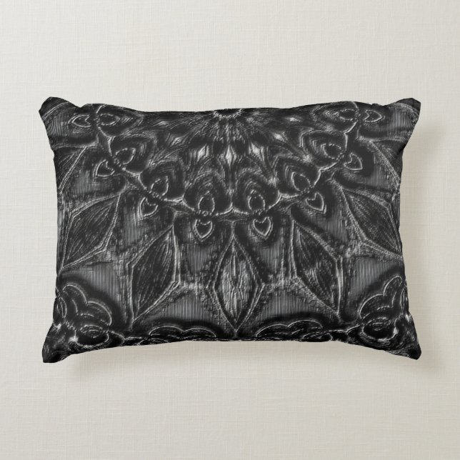 Cojín Decorativo Charcoal Mandala  Accent Pillow (Anverso)