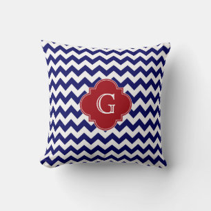 Cojín Decorativo Chevron Blanco de la Marina Monograma de Cuatrefoi